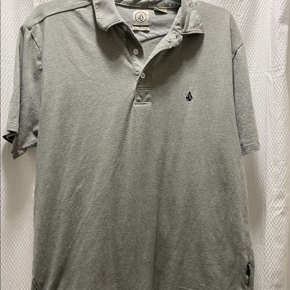Volcom collard shirt